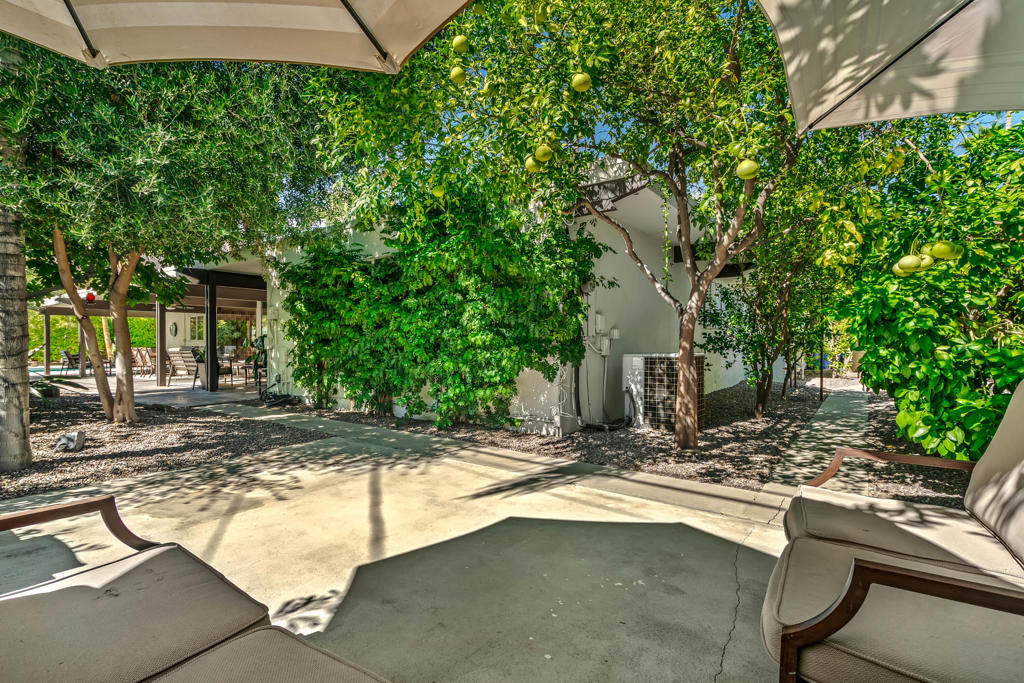 Tahquitz River Estat - Residential