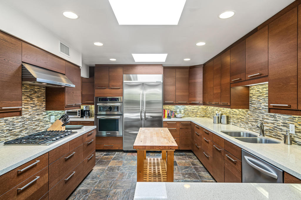 Tahquitz River Estat - Residential