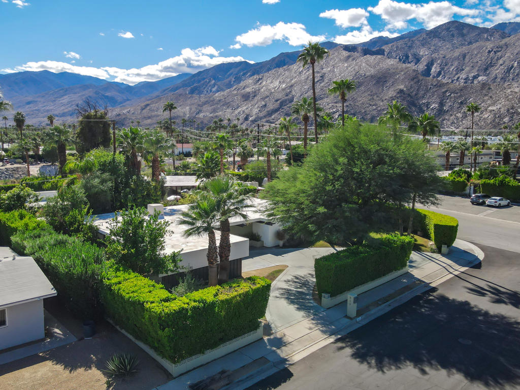 Tahquitz River Estat - Residential