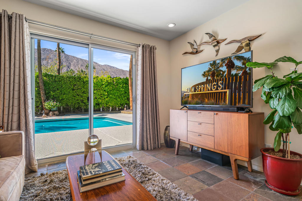 Tahquitz River Estat - Residential