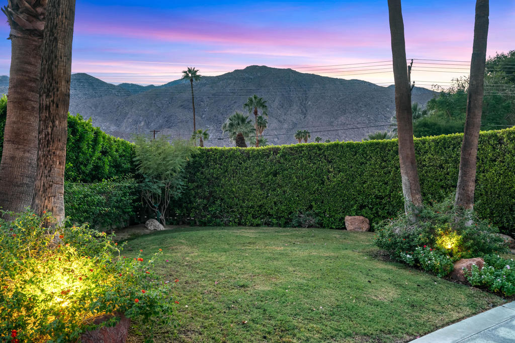 Tahquitz River Estat - Residential