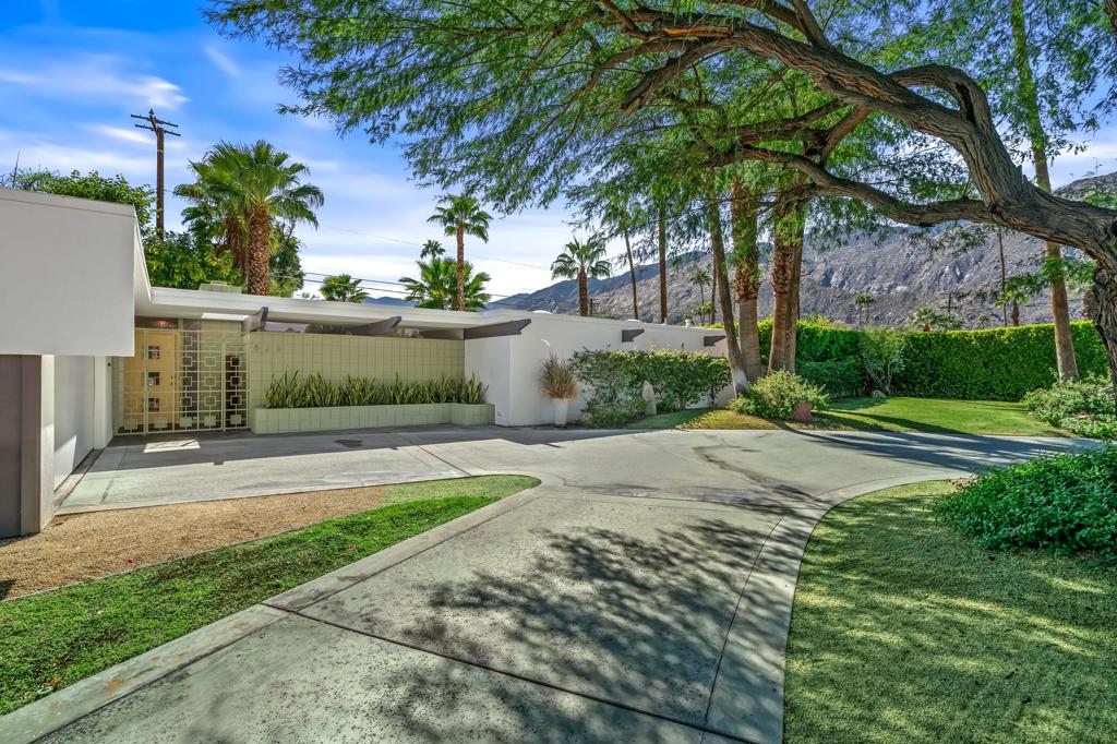Tahquitz River Estat - Residential