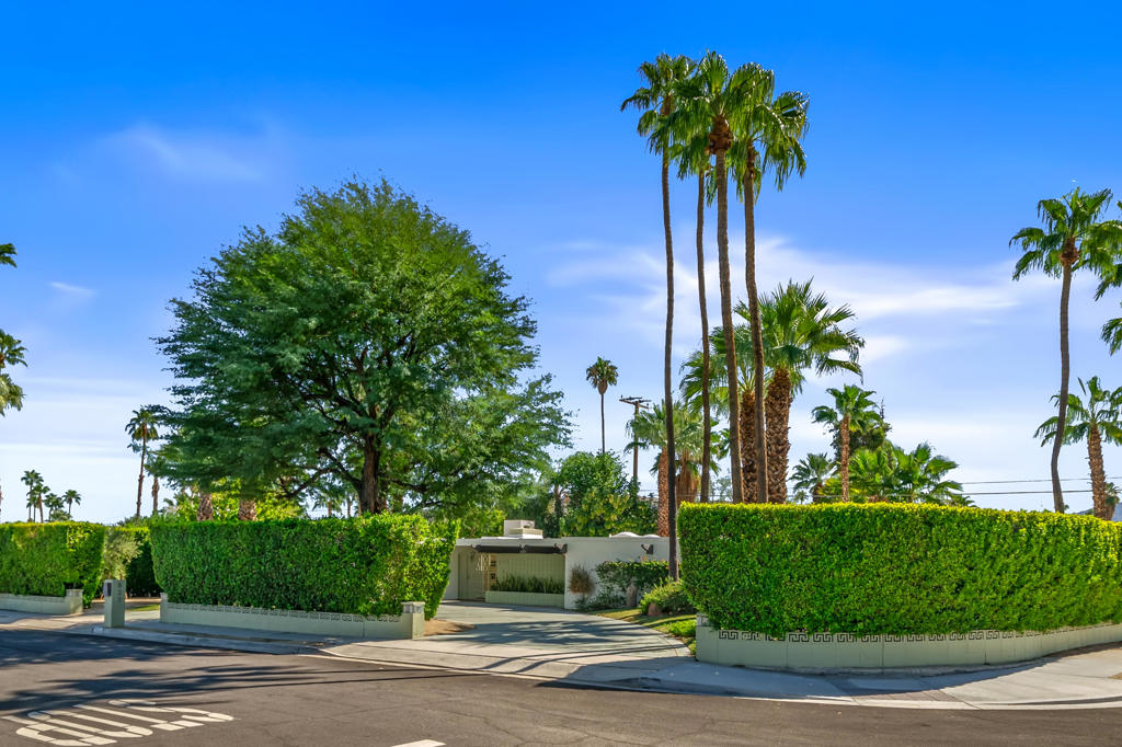 Tahquitz River Estat - Residential