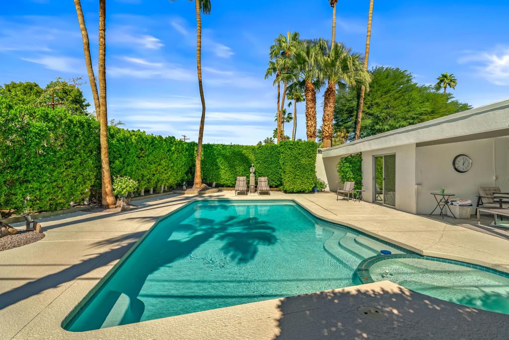 Tahquitz River Estat - Residential