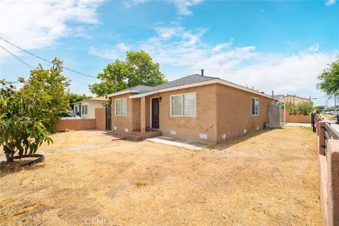 Photo of 1570 W 226th Street, Torrance, CA 90501 (MLS # SB25143655)