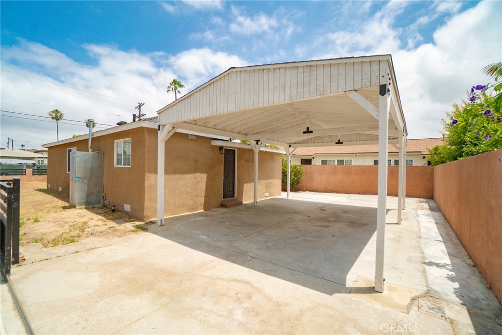 1570 W 226th Street