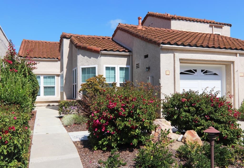 Lovely peaceful Las Brisas villa-style single story home with private patio and beautiful unobstructed mountain views. Over $65,000 in upgrades throughout including recessed lighting, oak flooring, Italian tile and decorative mosaic glass inlays in both the en-suite master and guest baths, marble fireplace, and new double hung dual pane windows. Vaulted ceilings and skylights afford bright and abundant natural lighting. A beautifully modernized kitchen with granite counters, glass tile back splash, a stainless deep bowl under mount sink, and stainless steel appliances including twin cooled 4 door counter-depth fridge. Just a step from the family room is a private patio perfect for relaxation and entertainment. Other upgrades include a 3 ton high efficiency central air system, contemporary switch and outlet plates, new central air vents, neutral paint and trim, and a new garage door. Don’t let this opportunity pass you by! HOA inc/ clubhouse, pools, cable, Benardo Heights community center.. Neighborhoods: Las Brisas Complex Features: ,,,,, Equipment: Dryer,Garage Door Opener, Washer Other Fees: 82.31 Sewer: Sewer Connected Topography: ,,