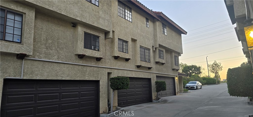 North Hills (NORH) - Residential Lease