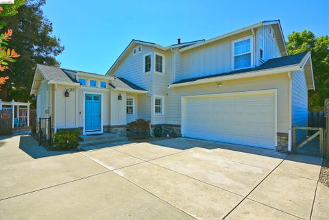 Photo of 2472 W Avenue 136Th, San Leandro, CA 94577 (MLS # 41147404)