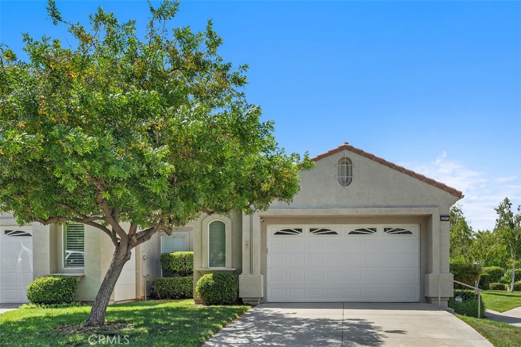 22971 Castle Pines Court