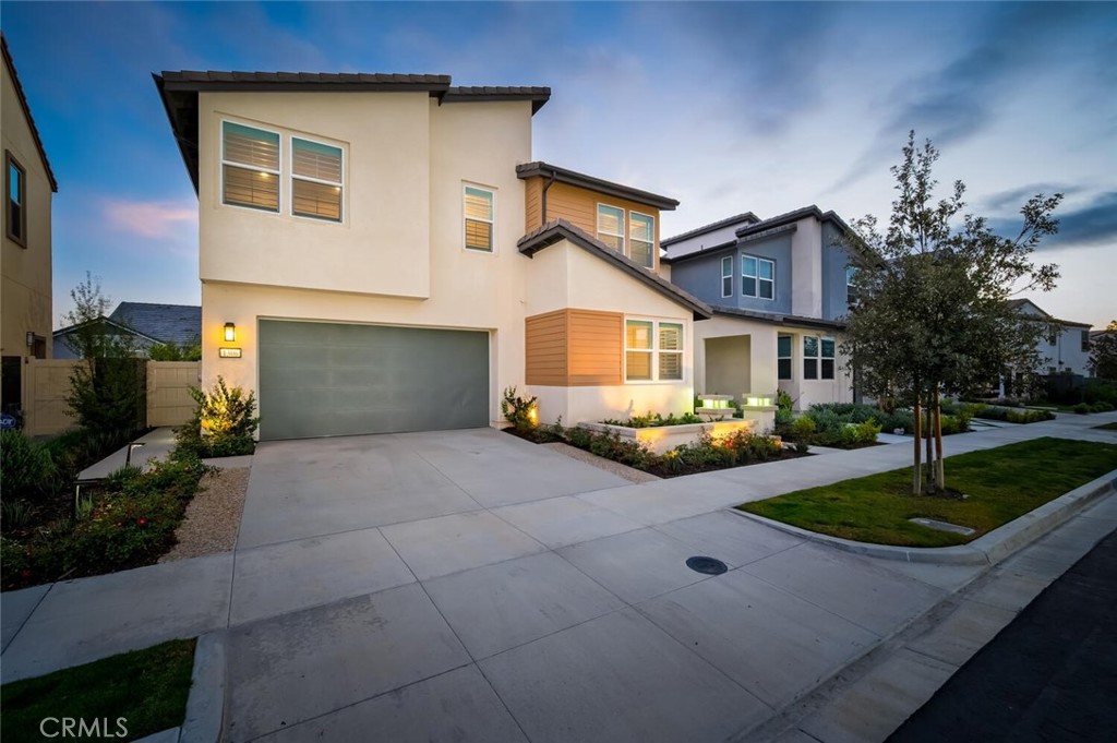 1306 Roots Way