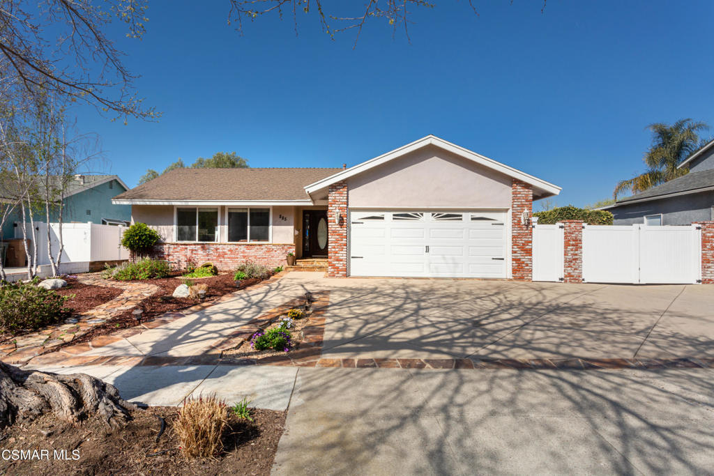 Cal Classics-102 - 1000052 - Residential