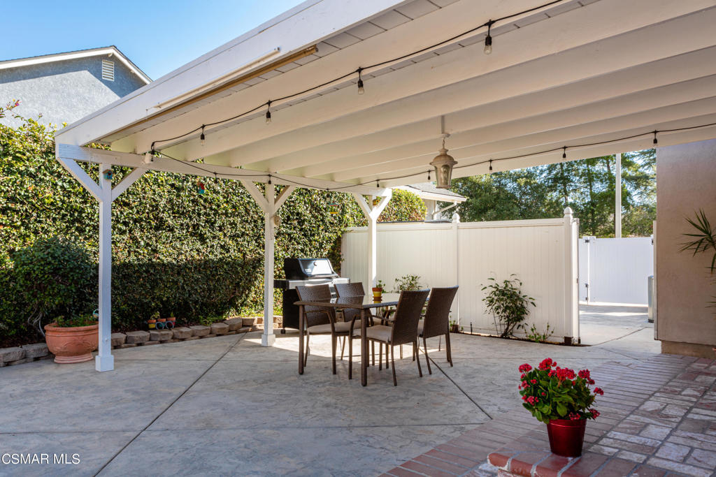 Cal Classics-102 - 1000052 - Residential