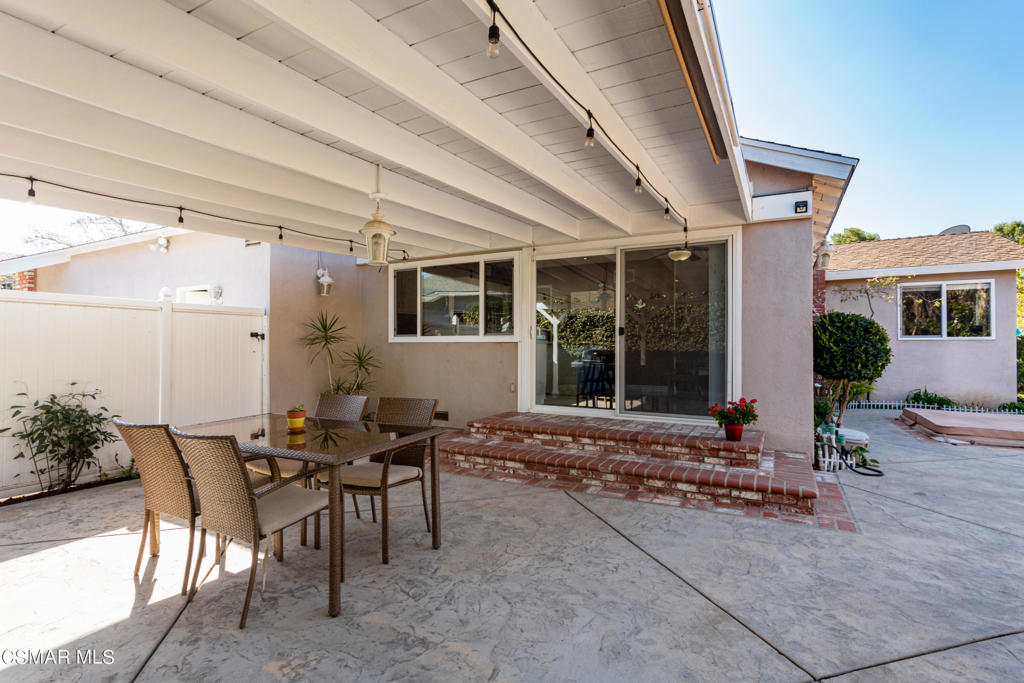 Cal Classics-102 - 1000052 - Residential