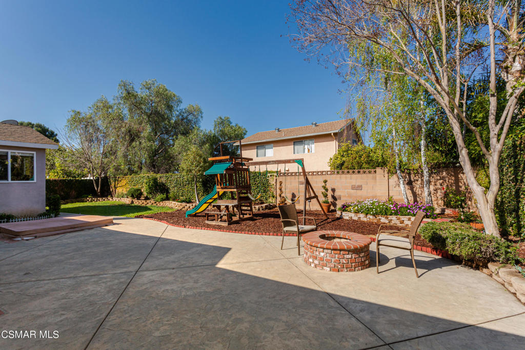 Cal Classics-102 - 1000052 - Residential