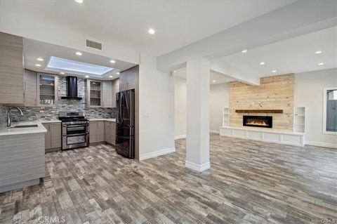 Photo of 10831 Roycroft Street #72, Sun Valley, CA 91352 (MLS # BB25248945)