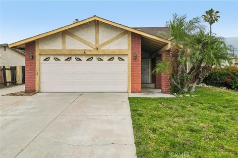 MLS: OC26072146