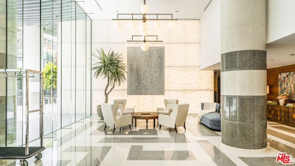 Photo of 9000 W 3rd Street #503, Los Angeles, CA 90048 (MLS # 22221641)