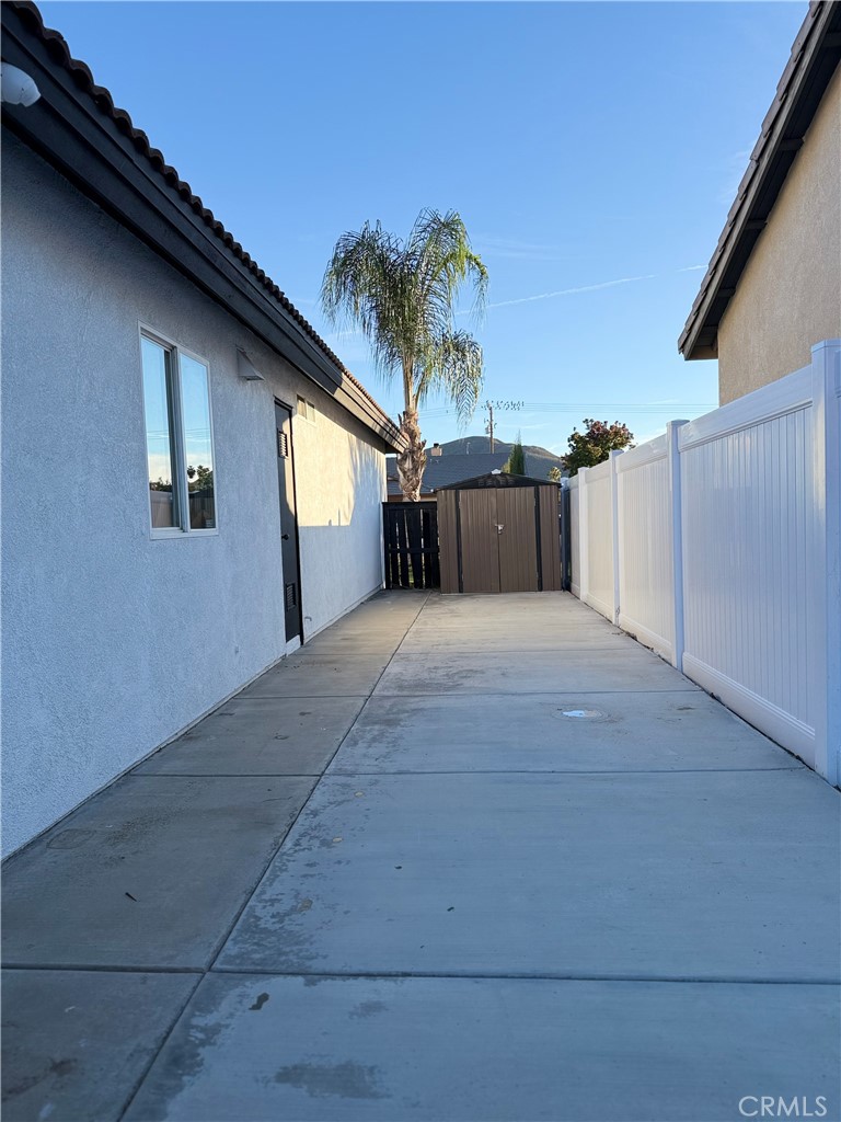 4350 Amber Ridge Lane