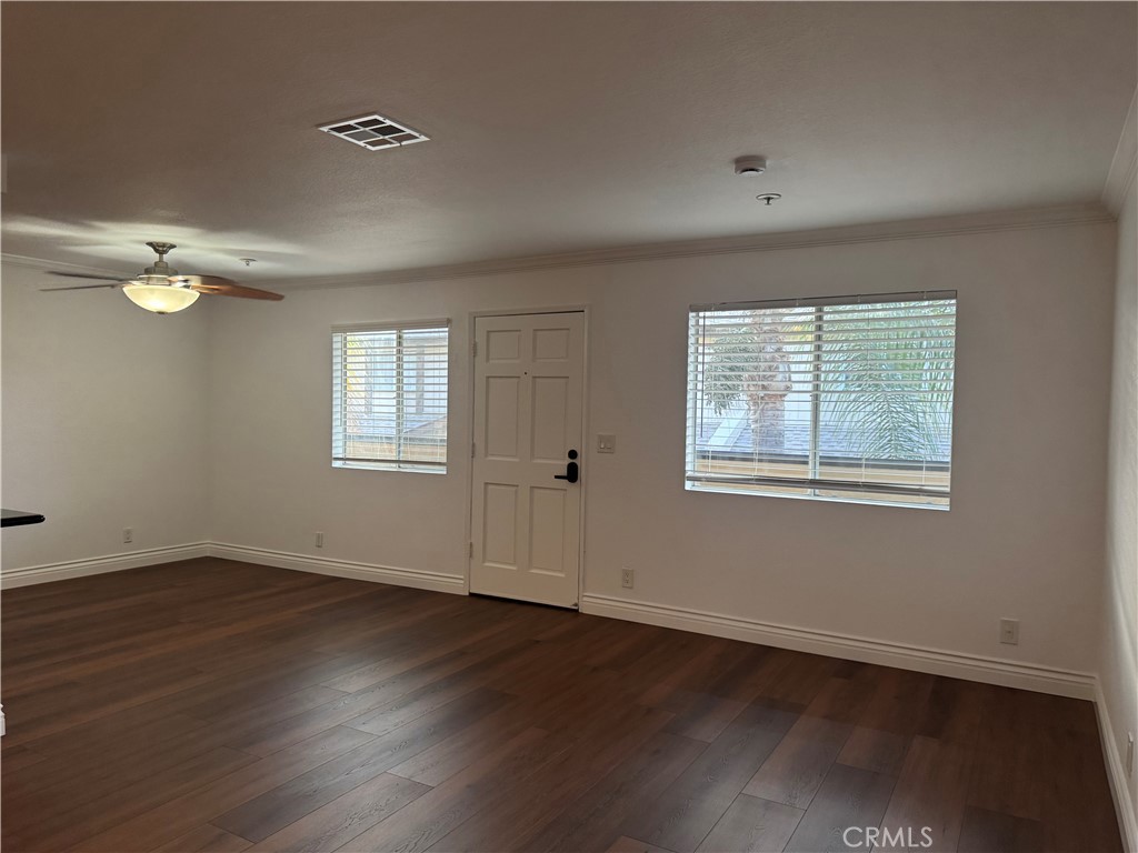 301 W Mountain View Avenue 106