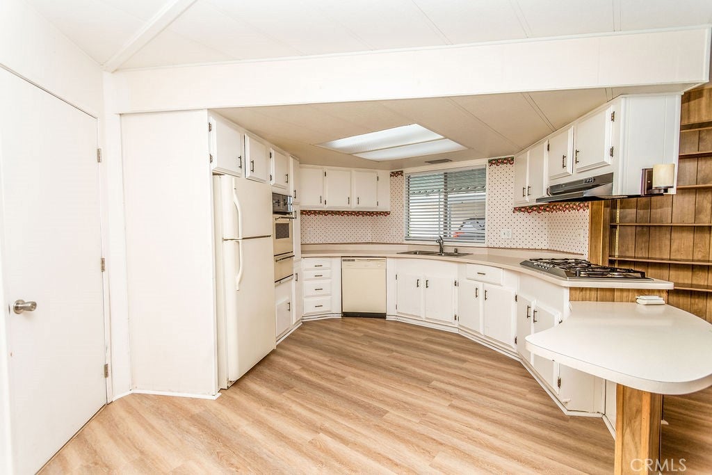 601 N Kirby 81