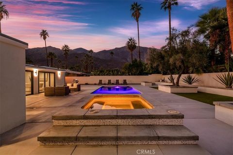 Photo of 218 E Ocotillo Ave, Palm Springs, CA 92264 (MLS # PW26065520)