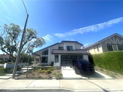 Photo of 1 Tamizar, Irvine, CA 92620 (MLS # PW26058157)