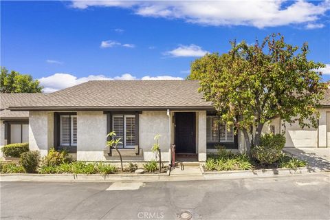 Photo of 1004 Duarte Road Rd #9, Arcadia, CA 91007 (MLS # AR26081110)