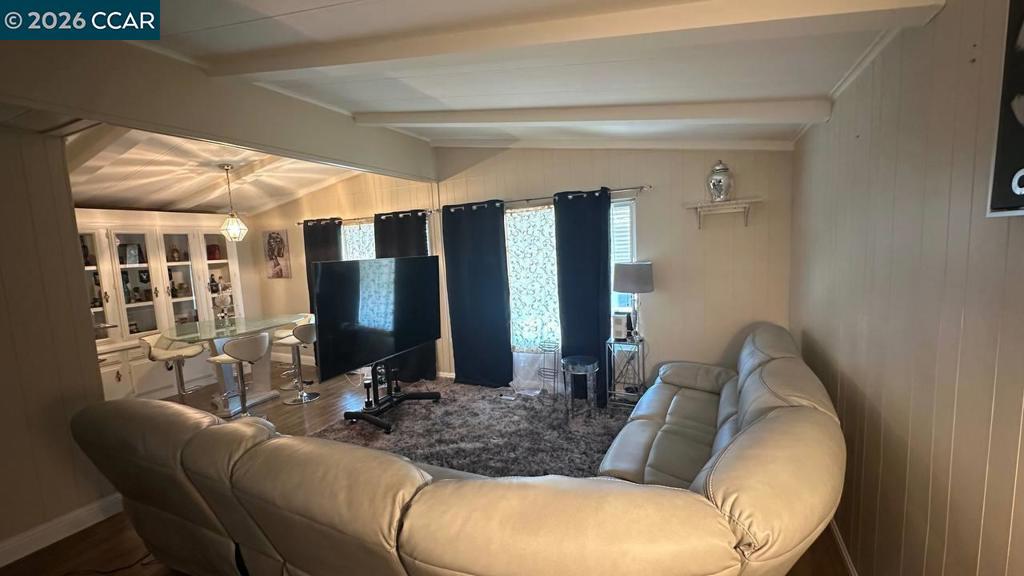 367 Ravine Cir