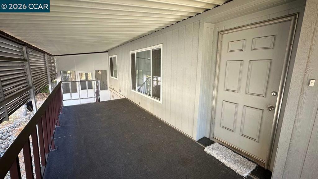 367 Ravine Cir