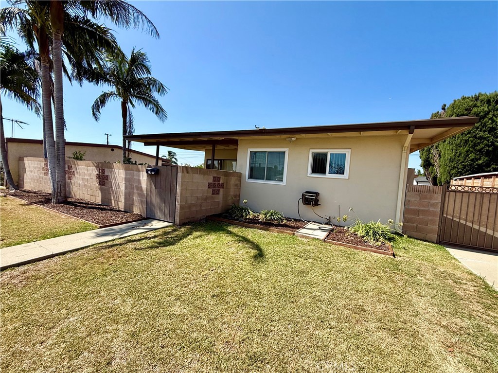 Amazing Equity Opportunity in Whittier! Discover a super clean Mid-Century Modern style gem with endless potential! This 3 bedroom home is the perfect chance to add your own finishing touches and create instant equity. Highlights include a private, spacious backyard, a 2-car detached garage with incredible potential to convert into an ADU, studio, or separate home office, and timeless curb appeal with that classic mid-century look buyers love.
Located just blocks from Hillview Middle School and Parnell Park, this home offers both convenience and charm. Don’t miss the chance to make this property your own—whether you’re a first-time buyer, investor, or simply searching for a place to customize and call home. Call to schedule a showing today!