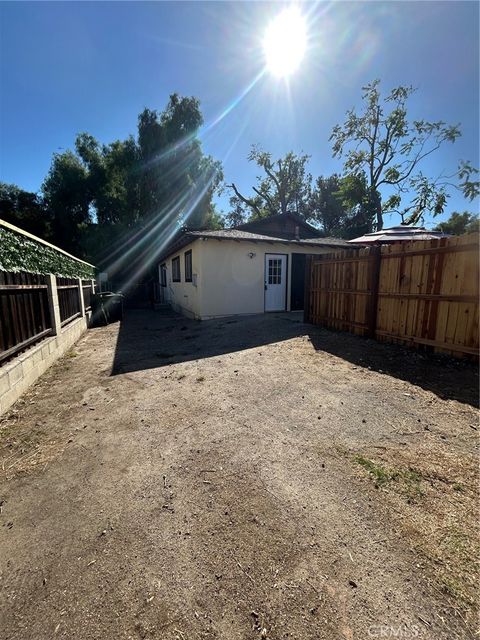 Photo of 4608 Barnard St, Simi Valley, CA 93063 (MLS # SR25246141) Photo of 4608 Barnard St, Simi Valley, CA 93063 (MLS # SR25246141)