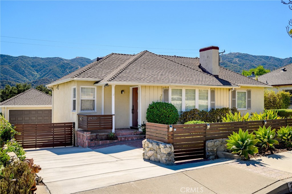 Updated Single Family Home * 3 Bedrooms / 1.5 Bathrooms * 1092sqft * Bright * Open Floor Plan * Living Room * Dining Area * Updated Kitchen * Laundry Area * Central A/C & Heat * Laminate Floors * Recessed Lighting * Large Yard * 1 Car Attached Garage * Storage Area * No Pets * Tenant Pays All Utilities
