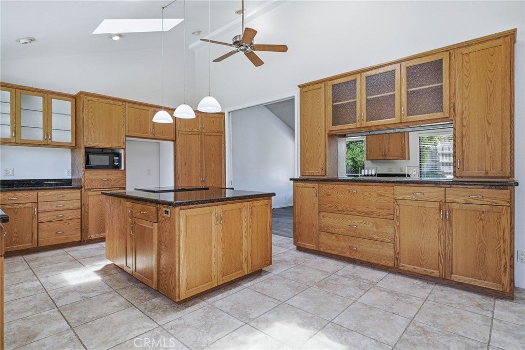 4332 Manchester Court
