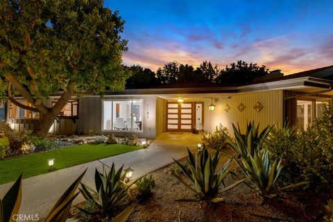 1180 Calle Pecos Thousand Oaks CA 91360