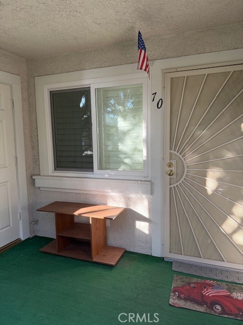 Las Flores (R2) (LF) - Residential