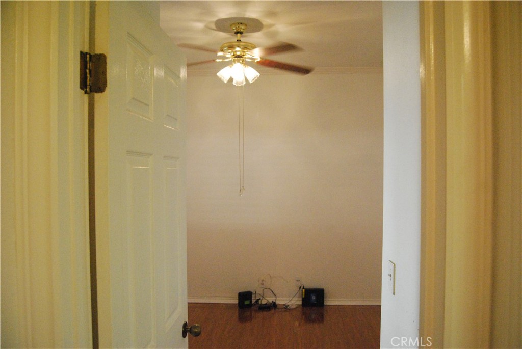 Las Flores (R2) (LF) - Residential