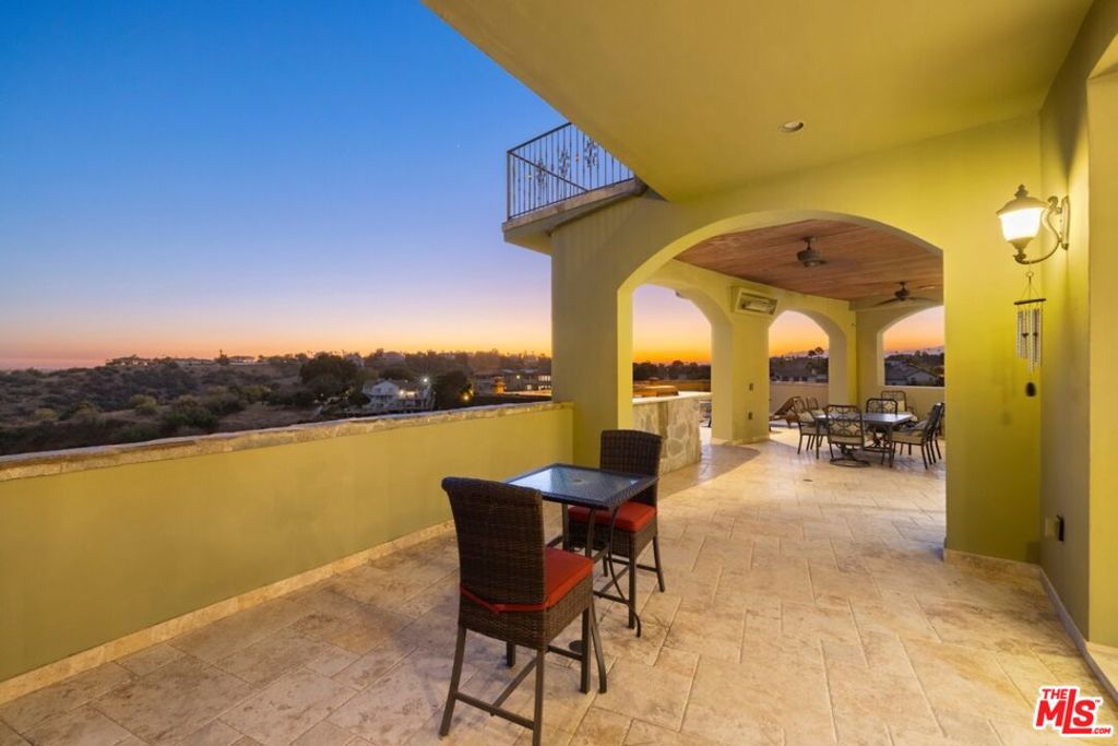 2695 Shady Ridge Lane