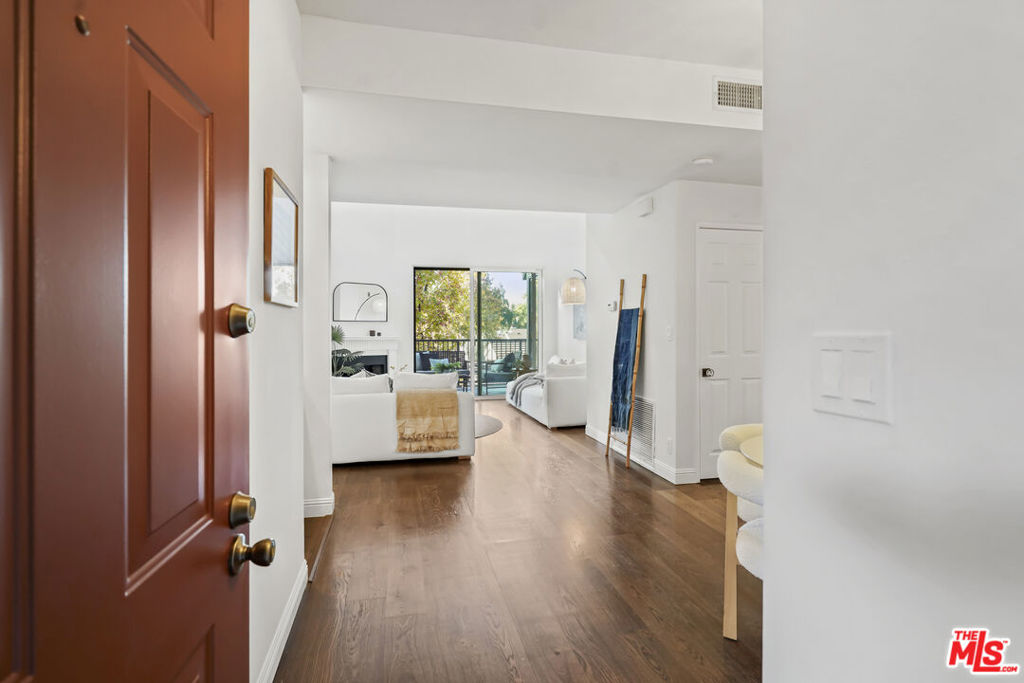 330 Cordova Street 361