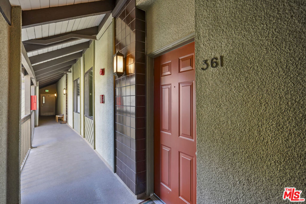 330 Cordova Street 361