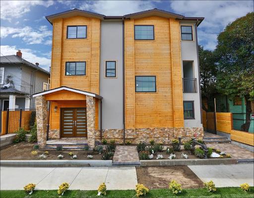 737 S 2nd Street