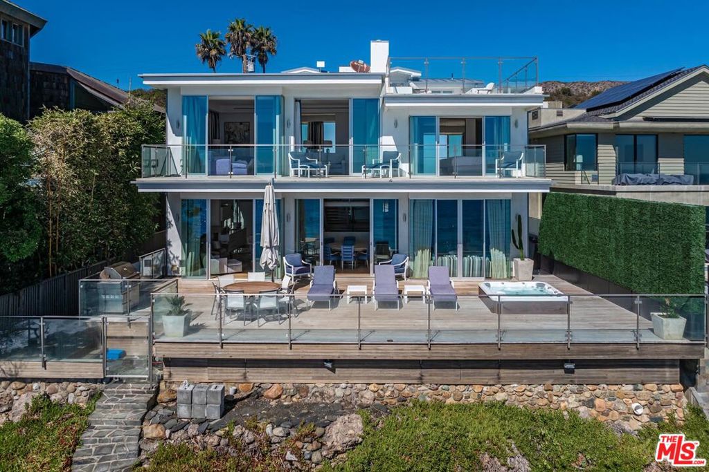 24380 Malibu Road
