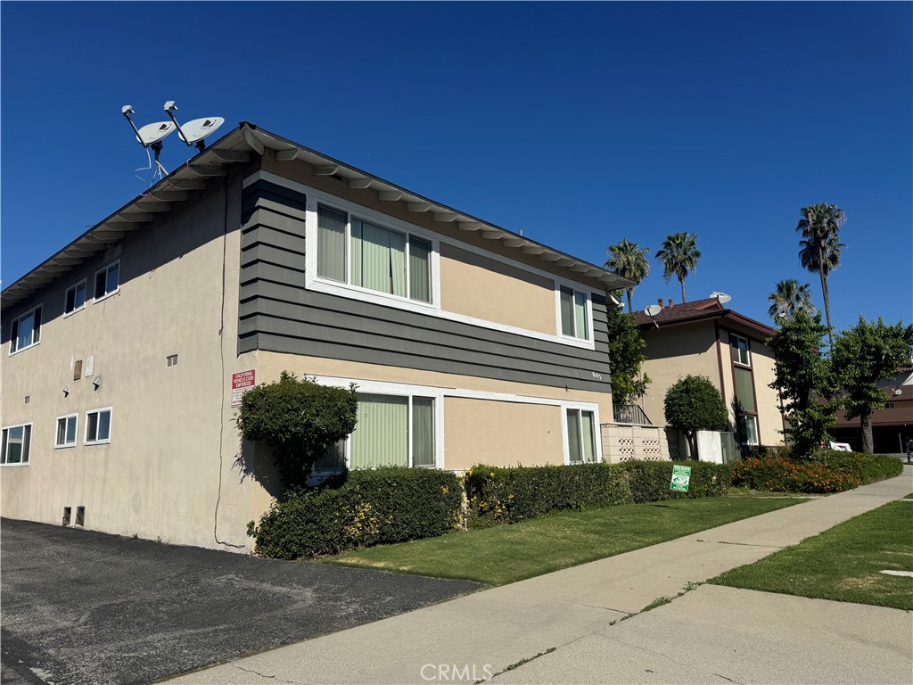 645 Scott