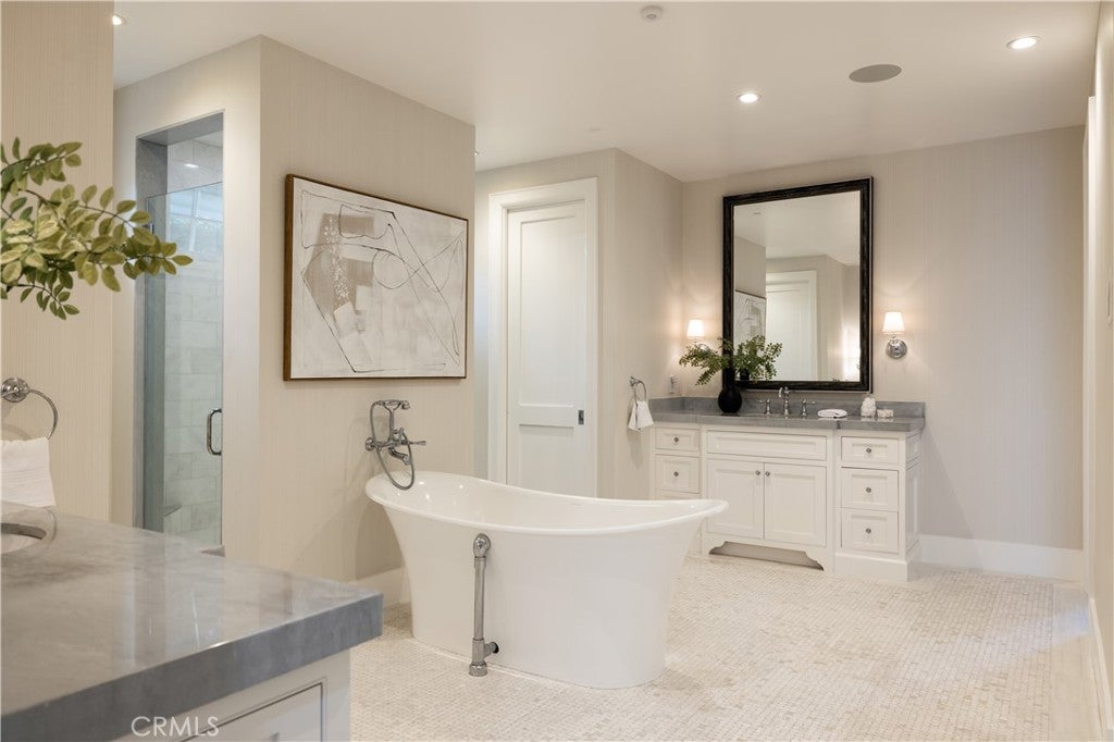 712 K Thanga, Corona Del Mar CA 92625 - Photo 24