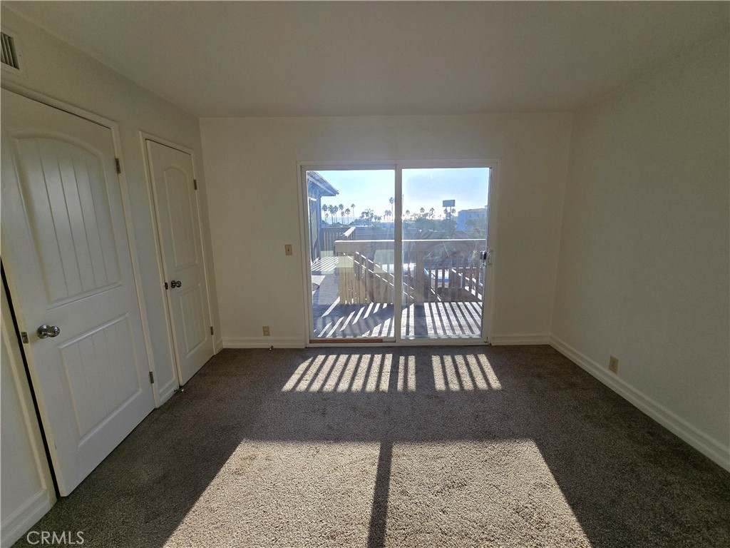 surfer Row - Residential Lease
