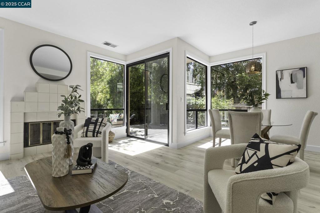 CANY0N LAKES - Residential