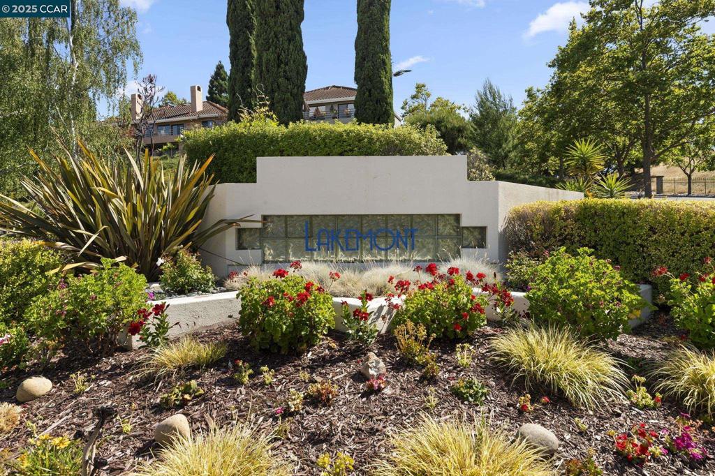 CANY0N LAKES - Residential