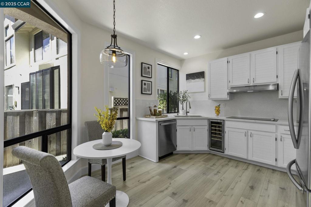 CANY0N LAKES - Residential