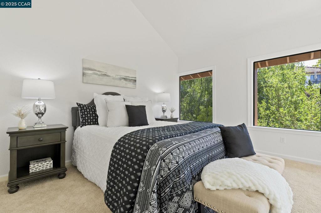 CANY0N LAKES - Residential