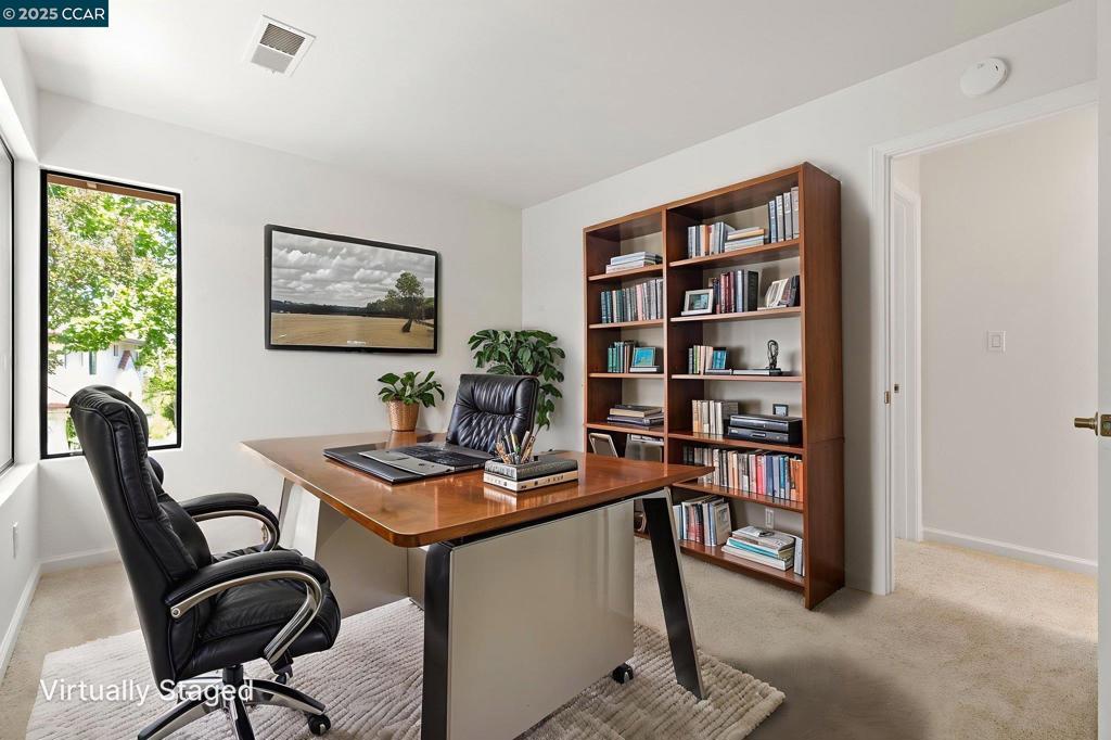 CANY0N LAKES - Residential